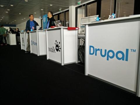 Drupal and WalkHub booths at OSCON! 